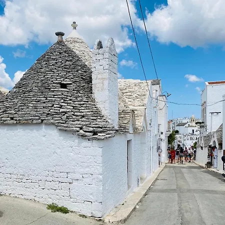 Trullo Del Maniscalco * Alberobello